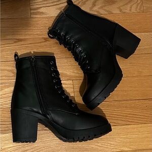 Women's Black Lace-Up Ankle Boots
